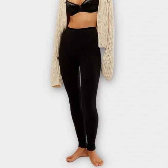 NEW Free People Intimately Chilled Out Leggings Soft Ribbed Knit Black - Picture 1 of 5